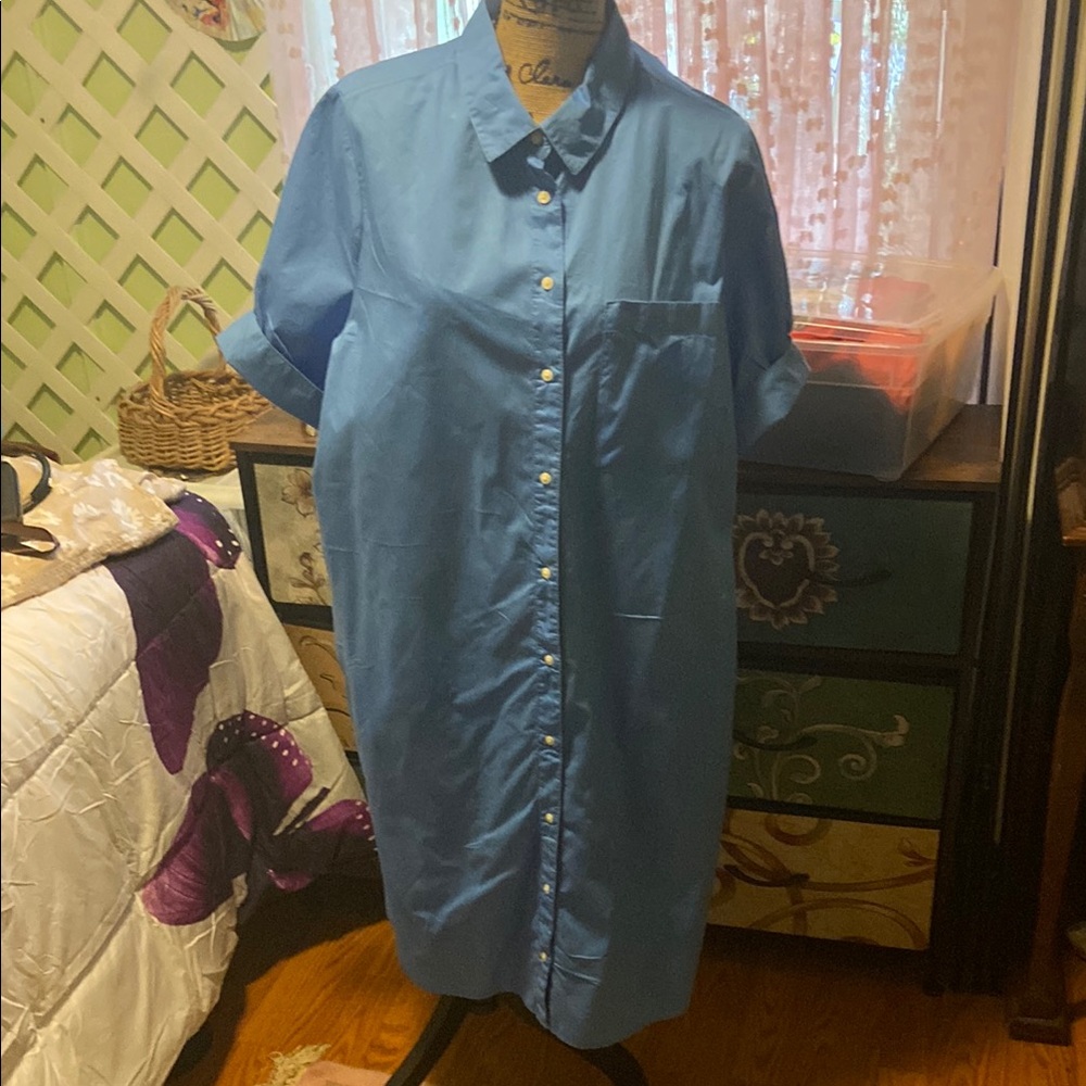 Old Navy Light Blue Button-Front Midi Dress